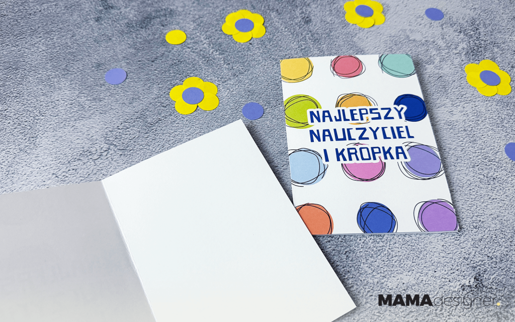 Otwarte i zamknięte wersje kartki „Najlepszy nauczyciel i kropka” w wersji do druku.