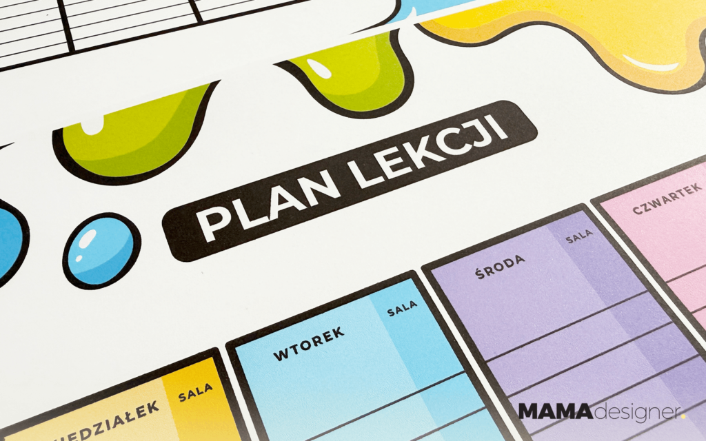 Szkolna organizacja dla dzieci do druku - zbliżenie na plan lekcji.